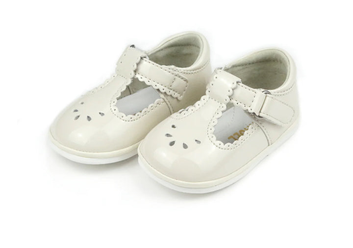 Dottie Scalloped Perforated MJ