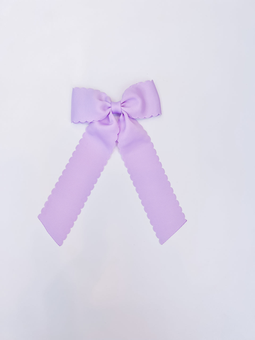 Scalloped Long Tail Bow