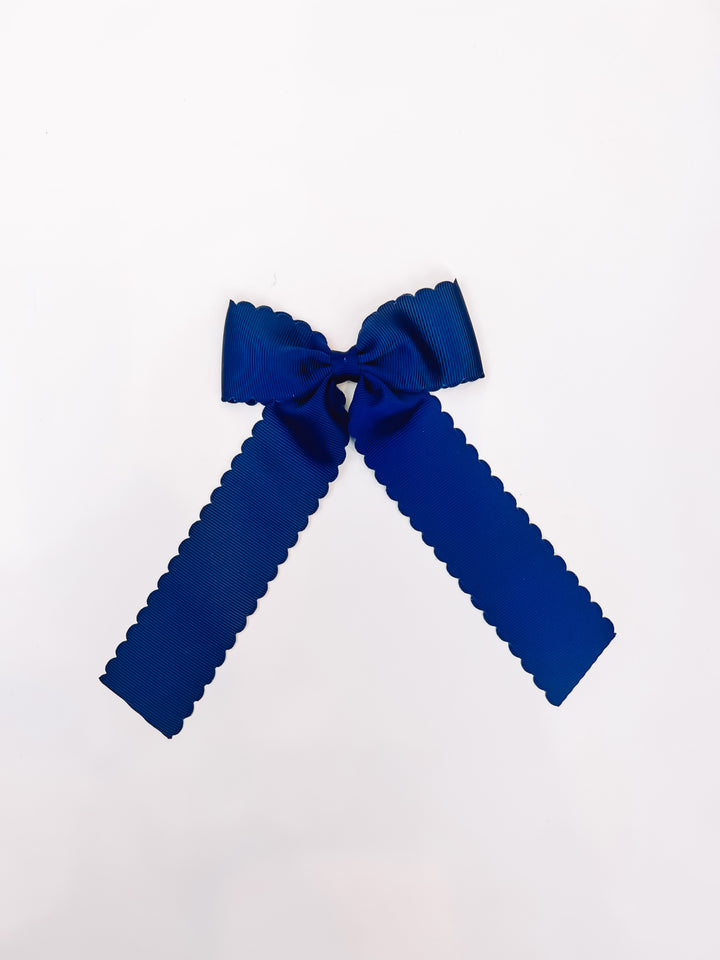 Scalloped Long Tail Bow