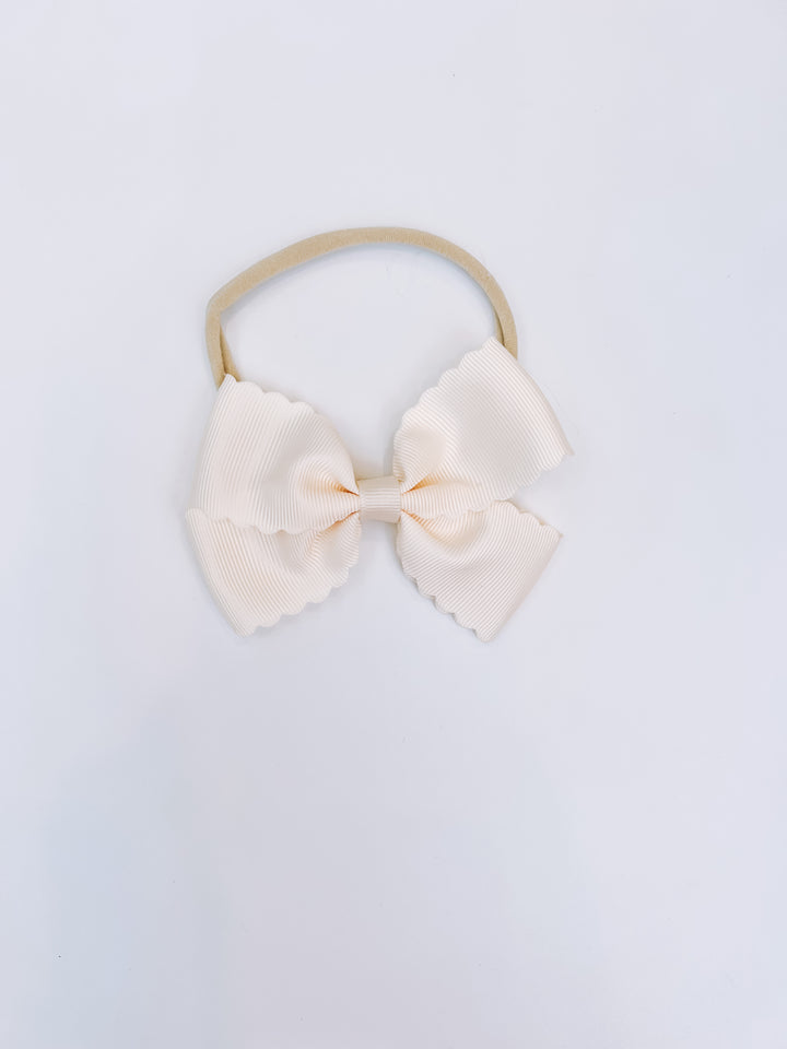 Scalloped Baby Lottie Headband/Bow Set