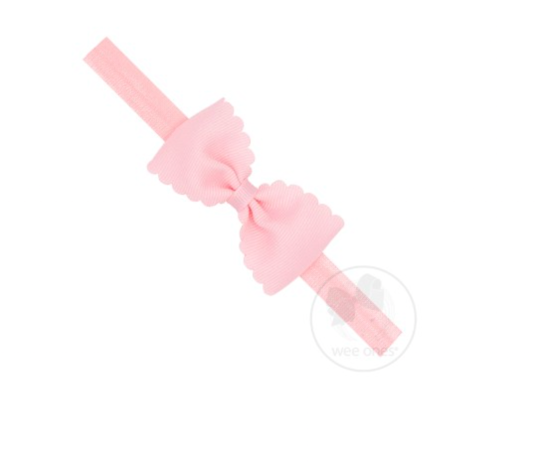 Small Scallop Edge Bowtie on Band